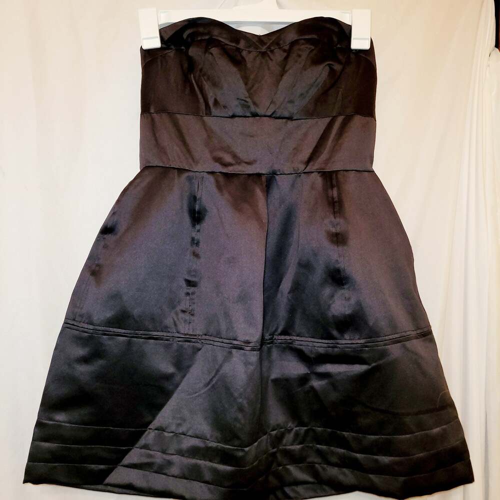 Zac Posen black strapless belted bell skirt cocktail dress